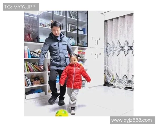 足球明星与可爱女儿的温馨瞬间分享，感受亲情与运动的完美结合